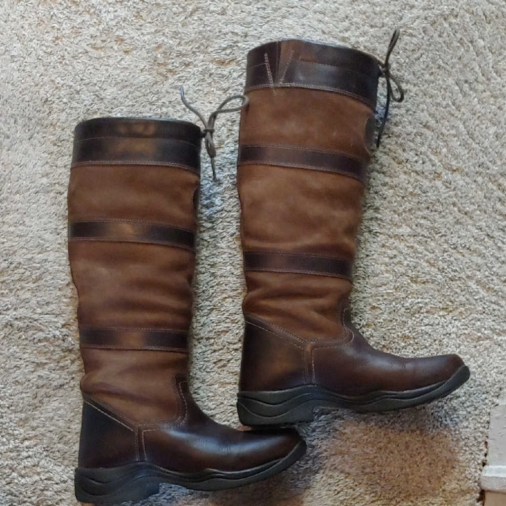 Outback Outfitters:  Town And Country Insulated Brown Leather Knee-High Boots